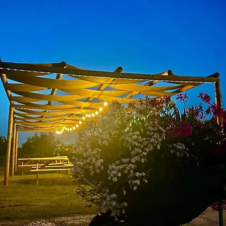 Cento Giorni Costa Paestum Bed & Breakfast 3*